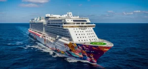World Dream Cruise – 6 Days / 5 Nights Voyage